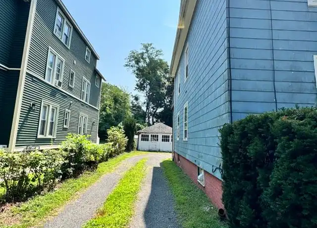 Property at 10 Valley St Unit 1, Wallingford, CT, 06492, 2 beds, 1 bath, [object Object]