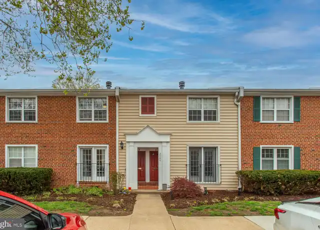 Property at 2707 S Walter Reed Dr Unit B, Arlington, VA, 22206, 2 beds, 1 bath, [object Object]