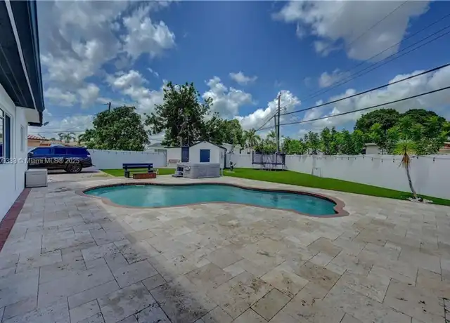 Property at 531 NW 76th Ter, Pembroke Pines, FL, 33024, 3 beds, 2 baths, [object Object]