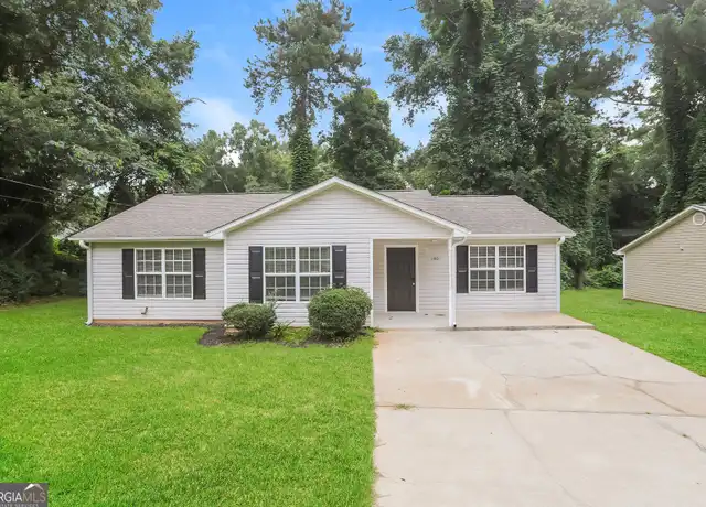 Property at 240 Elm Pl, Monroe, GA, 30655, 3 beds, 2 baths, [object Object]