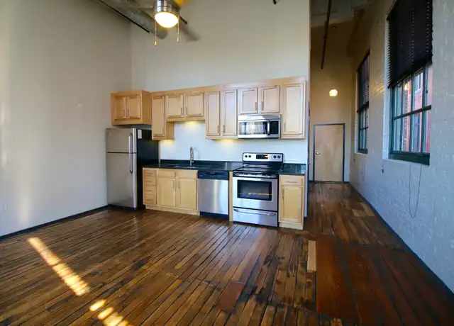 Property at 2323 E Main St Apt 309, Richmond, VA, 23223, 1 bed, 1 bath, [object Object]