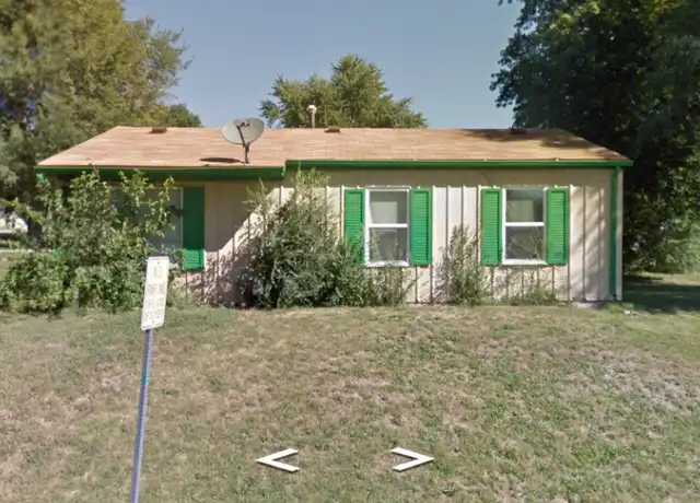 Property at 3309 Mandan Ln, Saint Joseph, MO, 64503, 3 beds, 1 bath, [object Object]