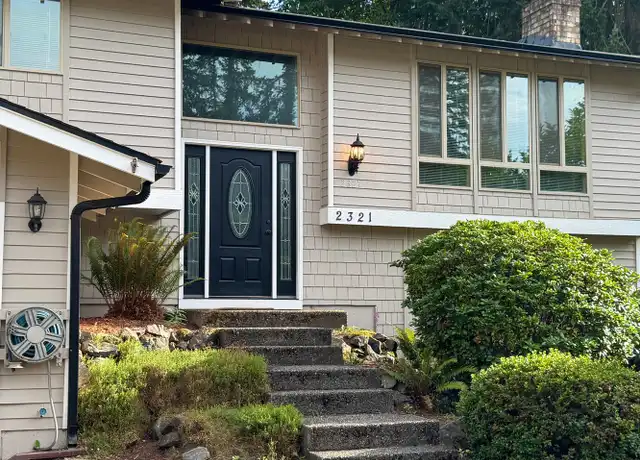Property at 2321 NE Eton Ln, Bremerton, WA, 98311, 4 beds, 3 baths, [object Object]