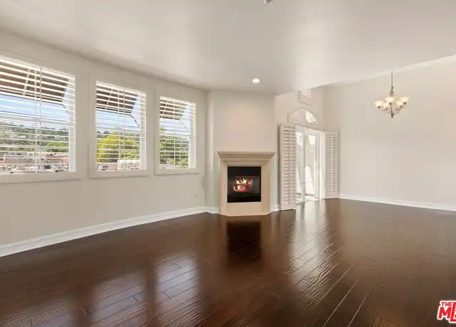 Property at 4202 Whitsett Ave #304, Studio City, CA, 91604, 3 beds, 3 baths, [object Object]