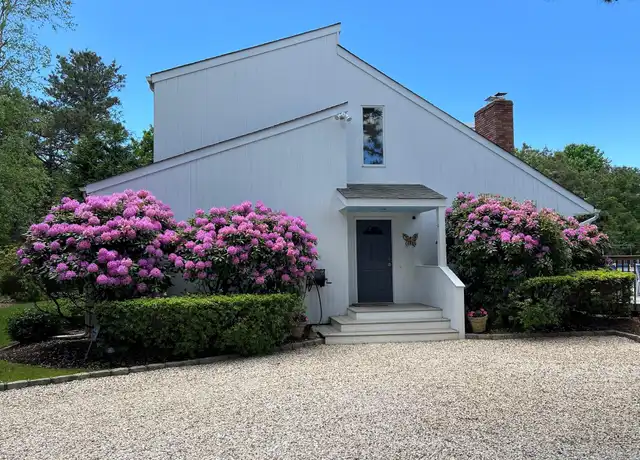 Property at 9 Cedarfield Ln, Westhampton, NY, 11977, 4 beds, 4 baths, [object Object]