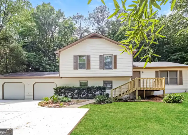 Property at 97 Amberidge Dr NW, Cartersville, GA, 30121, 5 beds, 2 baths, [object Object]