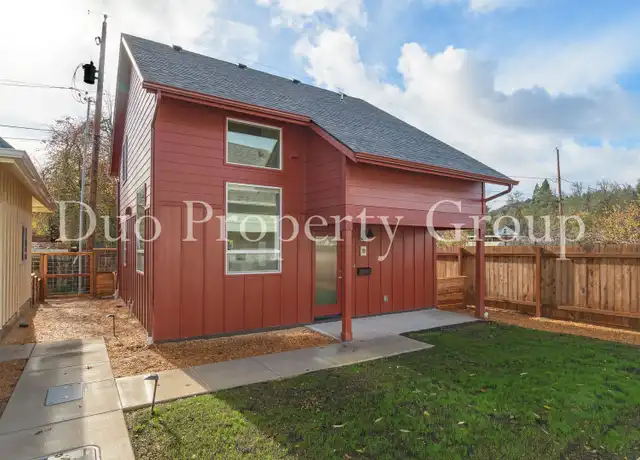 Property at 396 E 32nd Ave Unit D, Eugene, OR, 97405, 3 beds, 2 baths, [object Object]