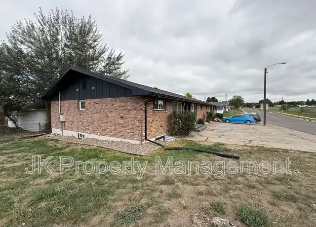 Property at 2006 6th St NE, Great Falls, MT, 59404, 2 beds, 1 bath, [object Object]