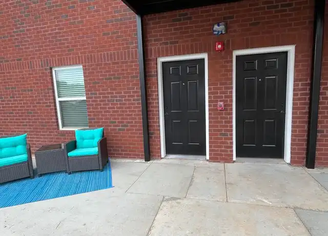 Property at 501 E Pike Ridge II Application Unit Pike, Troy, AL, 2 beds, 2 baths, [object Object]