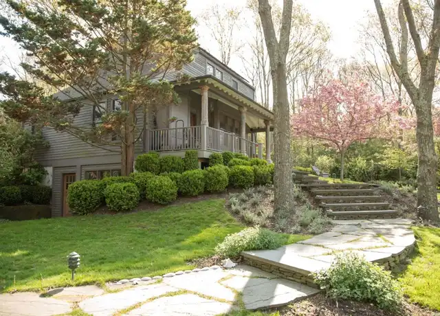 Property at 15 Wooded Path, Sag Harbor, NY, 11963, 3 beds, 2.5 baths, [object Object]
