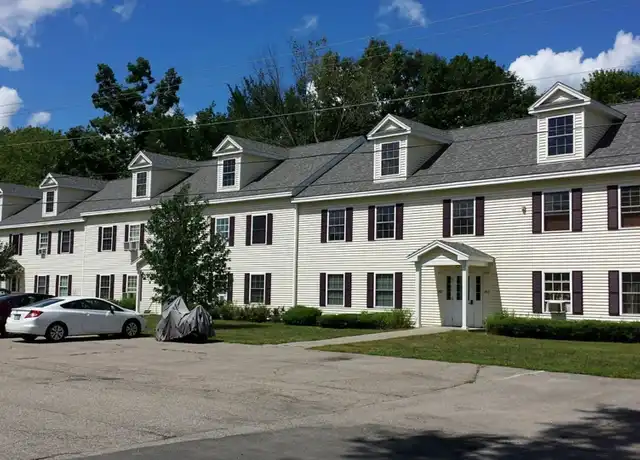 Property at 1 Pulaski Dr Unit 206, Newmarket, NH, 03857, 2 beds, 1 bath, [object Object]