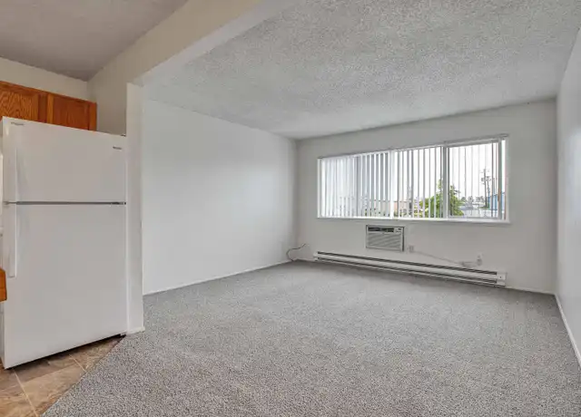 Property at #410 OAK MANOR - 2288-2376 Northgate Ave NE, Salem, OR, 97301, 1 bed, 1 bath, [object Object]