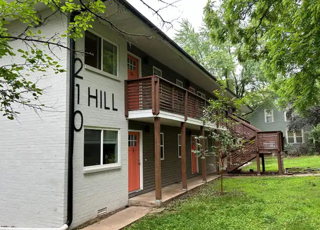 Property at 210 S Hill Apartments - 210 S Hill Ave, Fayetteville, AR, 72701, 2 beds, 1 bath, [object Object]