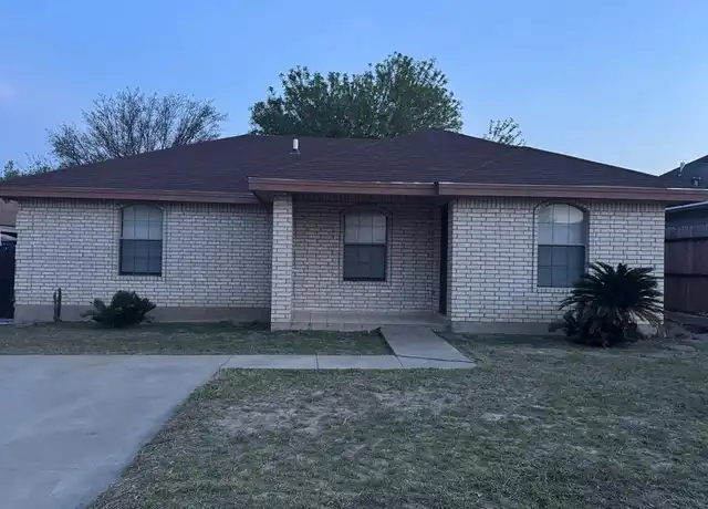 Property at 2626 Fox Fire Dr Unit n/a, Eagle Pass, TX, 78852, 3 beds, 2 baths, [object Object]