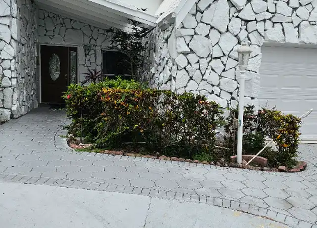 Property at 740 Bluebird Ln, Plantation, FL, 33324, 1 bed, 1 bath, [object Object]