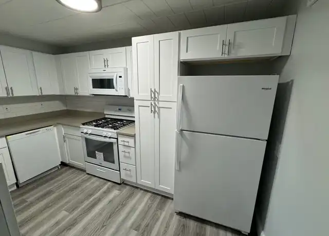 Property at 906 Erdner Ave Unit 1, Avalon, PA, 15202, 2 beds, 1 bath, [object Object]