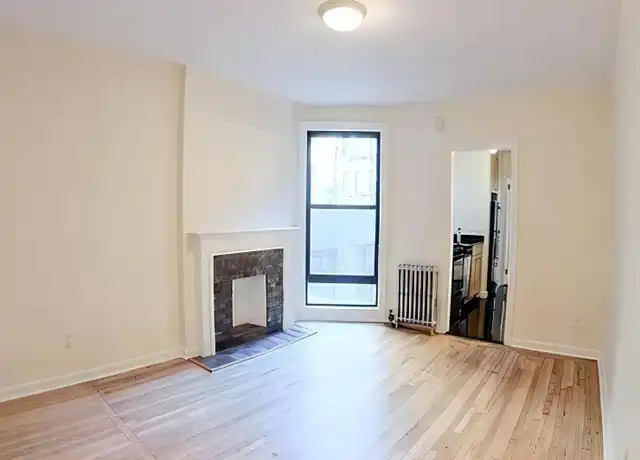 Property at 152 E 84th St Unit 2I, New York, NY, 10028, 1 bed, 1 bath, [object Object]