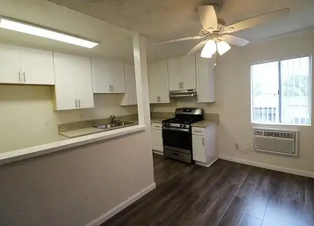Property at Villa Vista Apartments - 10632 Knott Ave, Stanton, CA, 90680, 2 beds, 1 bath, [object Object]