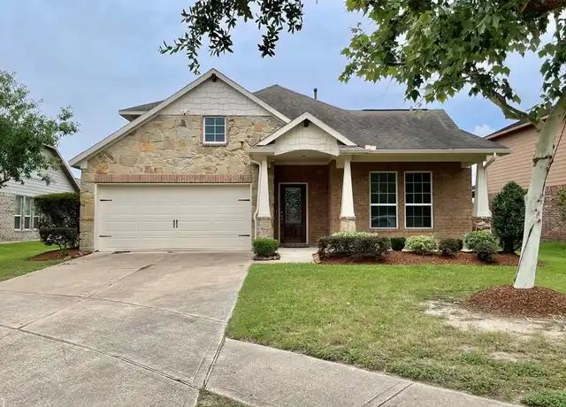 Property at 107 Long Meadow Ct, Clute, TX, 77531, 4 beds, 3 baths, [object Object]