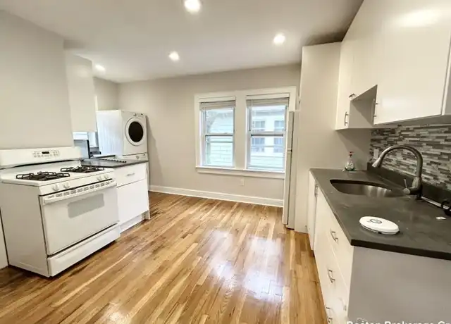 Property at 120 Hillside St, Roxbury, MA, 02120, 4 beds, 1 bath, [object Object]