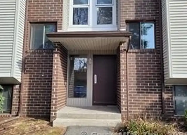 Property at 7 Padanaram Rd Unit E111, Danbury, CT, 06811, 2 beds, 1 bath, [object Object]