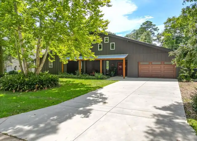 Property at 126 Live Oak St, Mandeville, LA, 70448, 3 beds, 3 baths, [object Object]