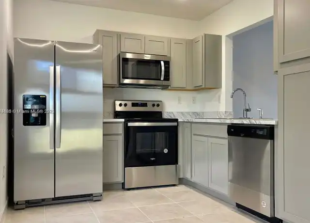 Property at 461 NE 5th Ter #461, Florida City, FL, 33034, 3 beds, 3 baths, [object Object]