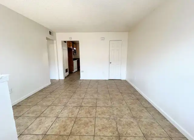 Property at 309 Monterey St Unit C, Bakersfield, CA, 93305, 2 beds, 1 bath, [object Object]