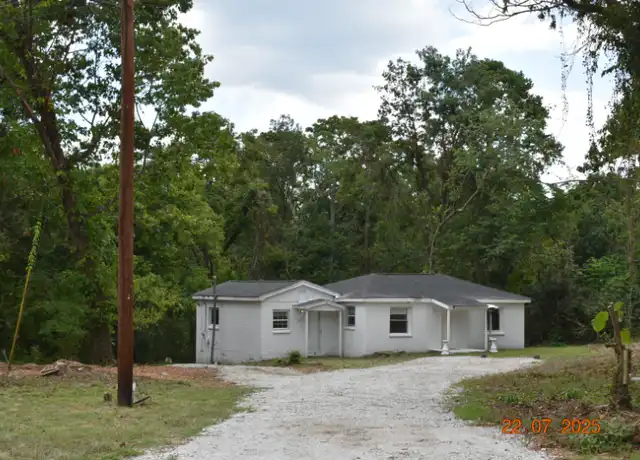 Property at 1371 Ridge Rd, Greenville, SC, 29607, 3 beds, 1 bath, [object Object]