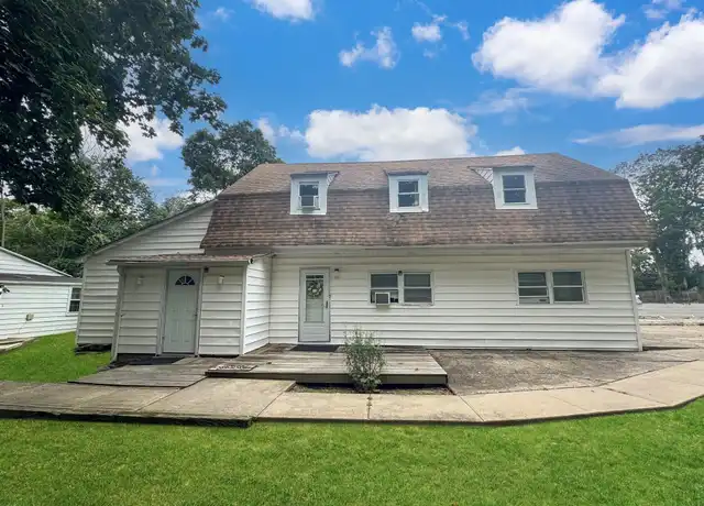Property at 174 Mills Pond Rd Unit 2D, St James, NY, 11780, 2 beds, 1 bath, [object Object]