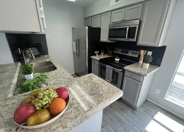 Property at 10610 S 48th St #2046, Phoenix, AZ, 85044, 1 bed, 1 bath, [object Object]