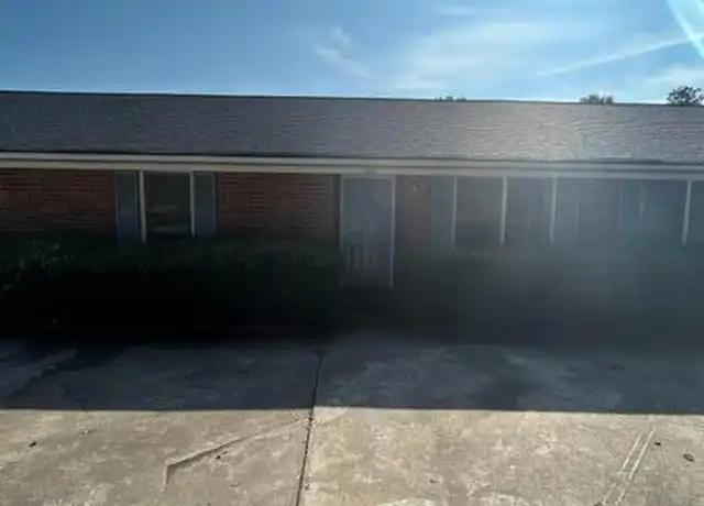 Property at 1019 N Guignard Dr, Sumter, SC, 29150, 2 beds, 2 baths, [object Object]
