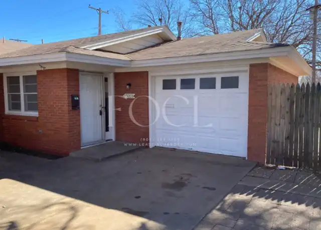 Property at 4305 58th St Unit 4305-B, Lubbock, TX, 79413, 2 beds, 1.5 baths, [object Object]