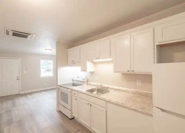 Property at 1604 Betz St, Rocky Mount, NC, 27803, 2 beds, 1 bath, [object Object]