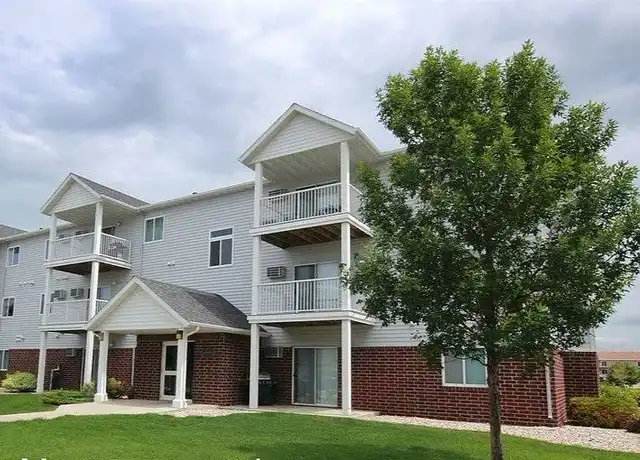 Property at Pointe West I - 4201 33rd Ave S, Fargo, ND, 58104, 1-3 bed, 1-2 bath, [object Object]