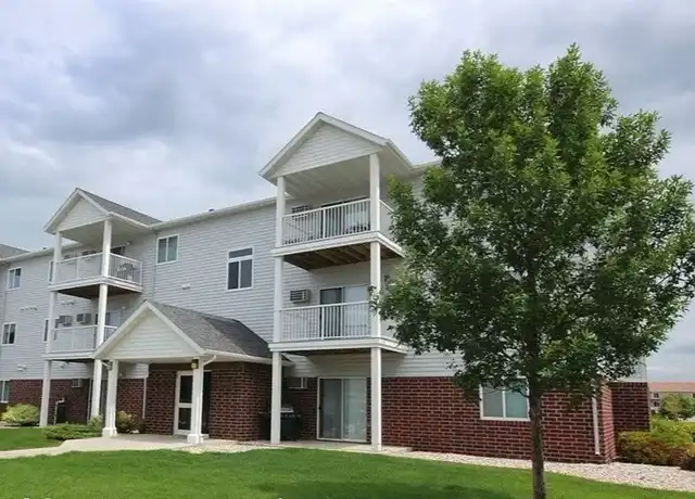 Property at Pointe West I - 4201 33rd Ave S, Fargo, ND, 58104, 1-3 bed, 1-2 bath, [object Object]