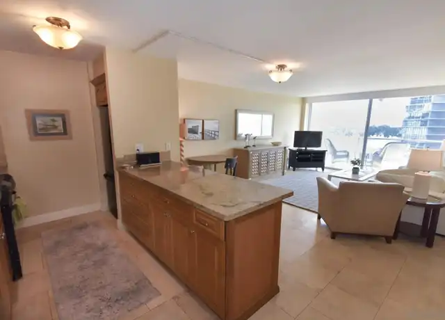 Property at 1830 Avenida del Mundo #1002, Coronado, CA, 92118, 1 bed, 1 bath, [object Object]