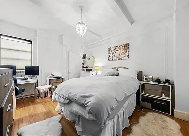 Property at 157 E 72nd St Unit 2J, New York, NY, 10021, 1 bed, 1 bath, [object Object]