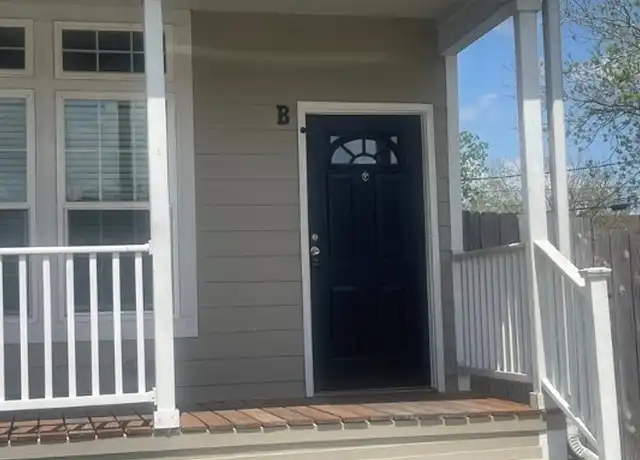 Property at 203 Palmwood Dr Unit B, Victoria, TX, 77901, 3 beds, 2 baths, [object Object]