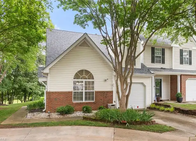 Property at 25 Culpepper Cir, Greensboro, NC, 27410, 3 beds, 2.5 baths, [object Object]