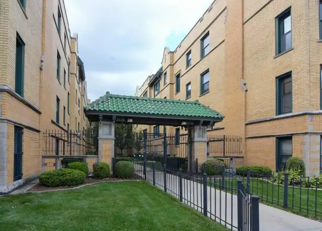 Property at 2334 N Spaulding Ave, Chicago, IL, 60647, 1 bed, 1 bath, [object Object]