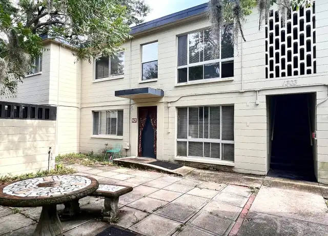 Property at 1303 NW 6th St Unit 4, Gainesville, FL, 32601, 2 beds, 1 bath, [object Object]