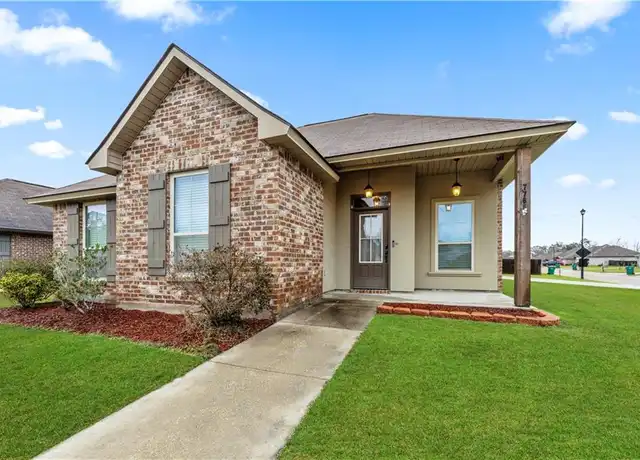 Property at 7765 Amite Springs Dr, Denham Springs, LA, 70706, 3 beds, 2 baths, [object Object]