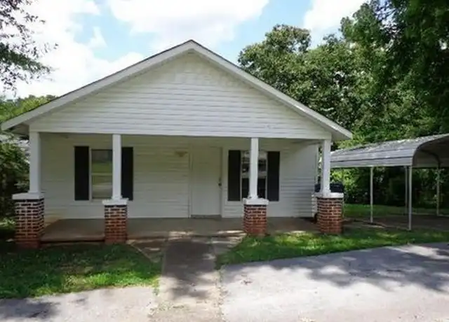 Property at 314 Tarver St SE Unit B, Jacksonville, AL, 36265, 2 beds, 1 bath, [object Object]