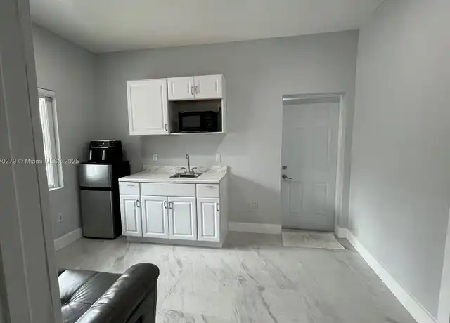 Property at 6803 SW 158th Ave Unit EFFIENCY, Miami, FL, 33193, 1 bed, 1 bath, [object Object]