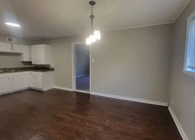 Property at 4497 Westmont Rd, Memphis, TN, 38109, 3 beds, 2 baths, [object Object]