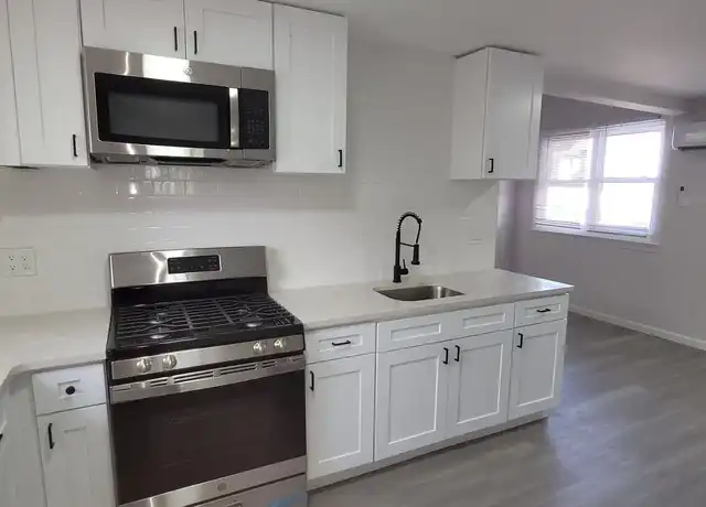 Property at 230 Mechanic St Apt 1, Red Bank, NJ, 07701, 2 beds, 1 bath, [object Object]