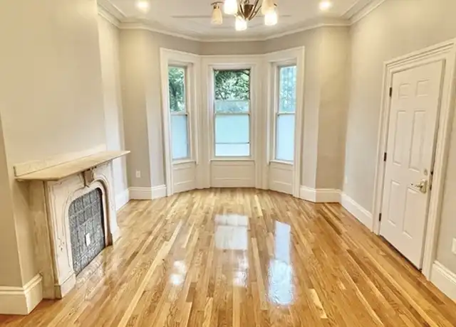 Property at 2997 Washington St Unit 1, Boston, MA, 02119, 3 beds, 1.5 baths, [object Object]