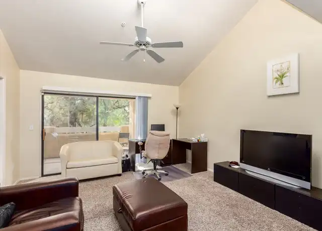 Property at 9990 N Scottsdale Rd #2004, Paradise Valley, AZ, 85253, 2 beds, 2 baths, [object Object]