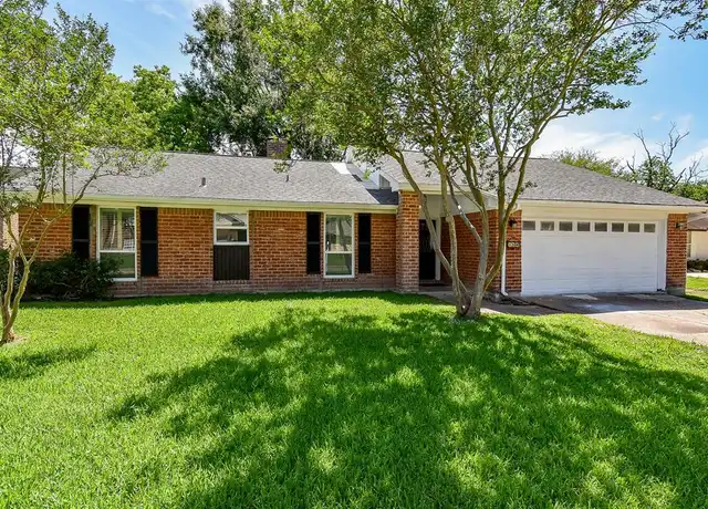 Property at 154 Squires Bnd, Stafford, TX, 77477, 3 beds, 2 baths, [object Object]